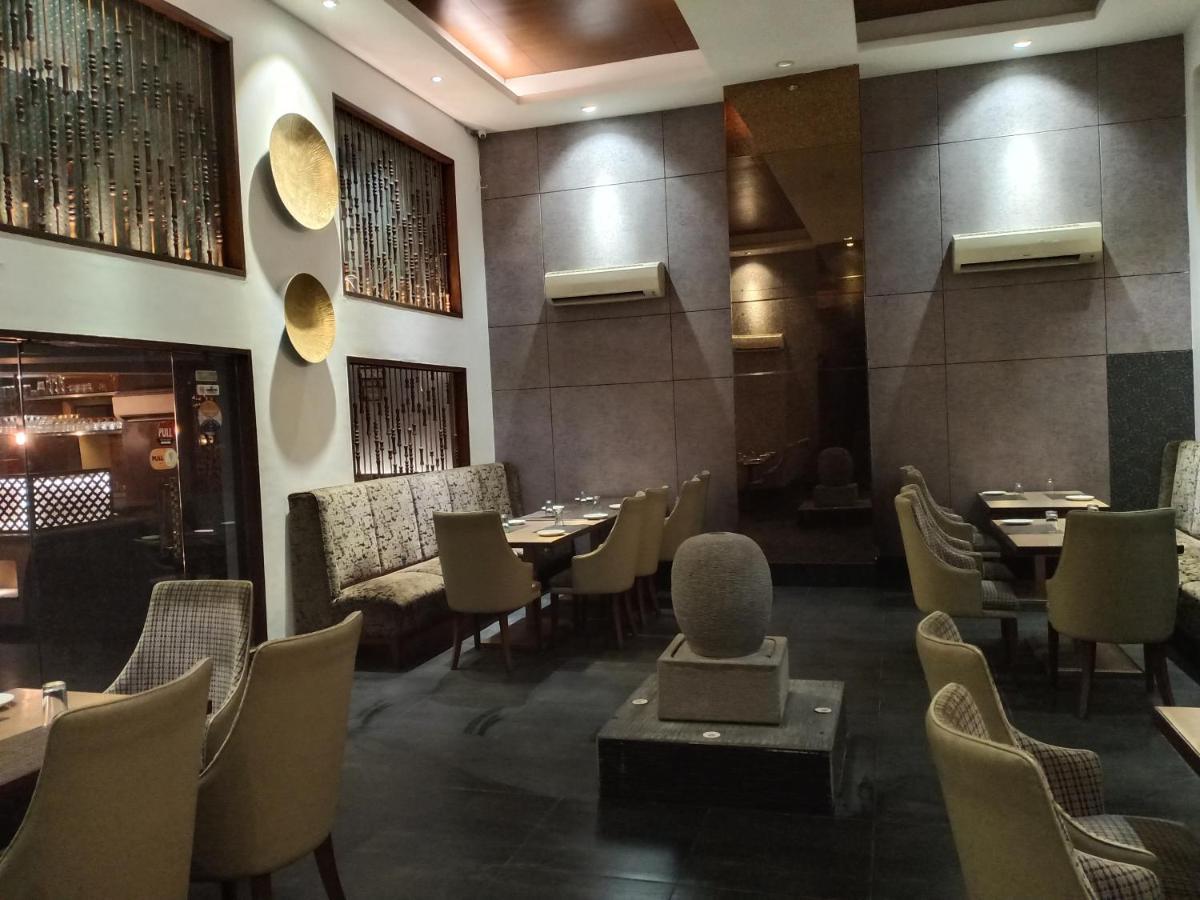 Indiana Classic Jaipur Bagian luar foto